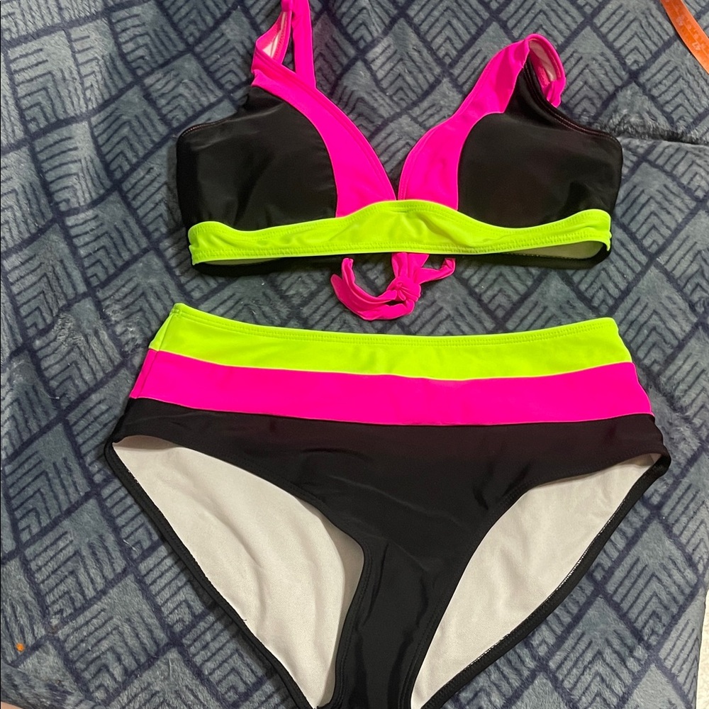 NWOT Neon Pink and Green Women's Bikini Set